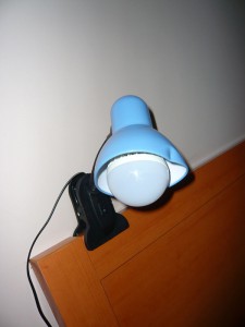 szdorm_room_light